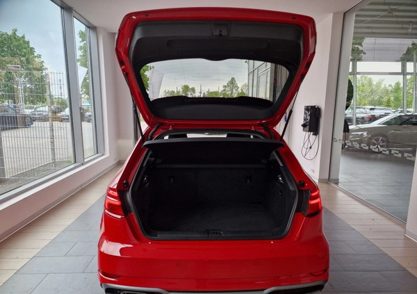 Audi A3 cena 104900 przebieg: 55117, rok produkcji 2018 z Łódź małe 781